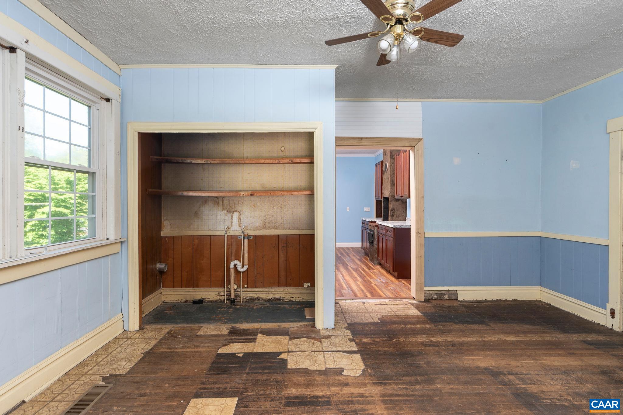 2851 COLD SPRINGS RD, GREENVILLE, Virginia 24440, 5 Bedrooms Bedrooms, ,3 BathroomsBathrooms,Residential,2851 COLD SPRINGS RD,664268 MLS # 664268