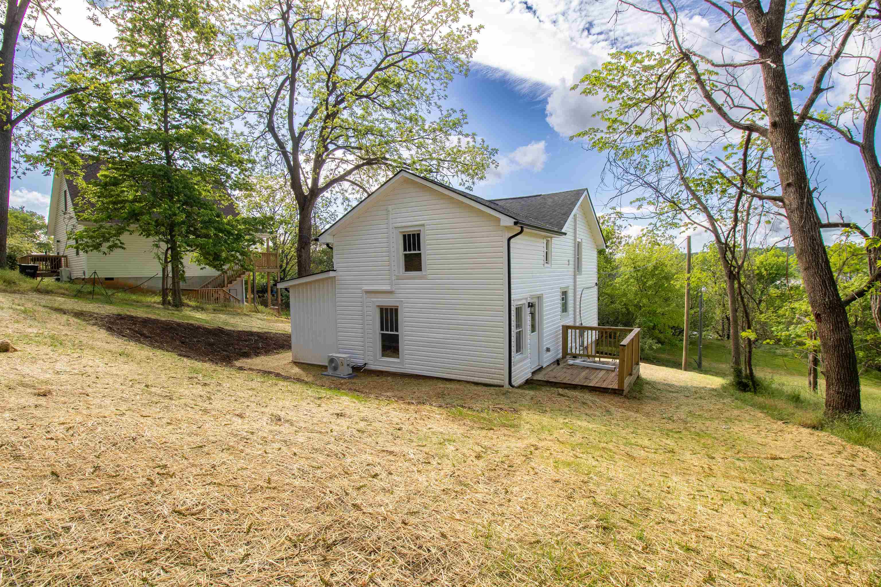 1421 ASHBY ST, STAUNTON, Virginia 24401, 4 Bedrooms Bedrooms, ,2 BathroomsBathrooms,Residential,1421 ASHBY ST,664269 MLS # 664269