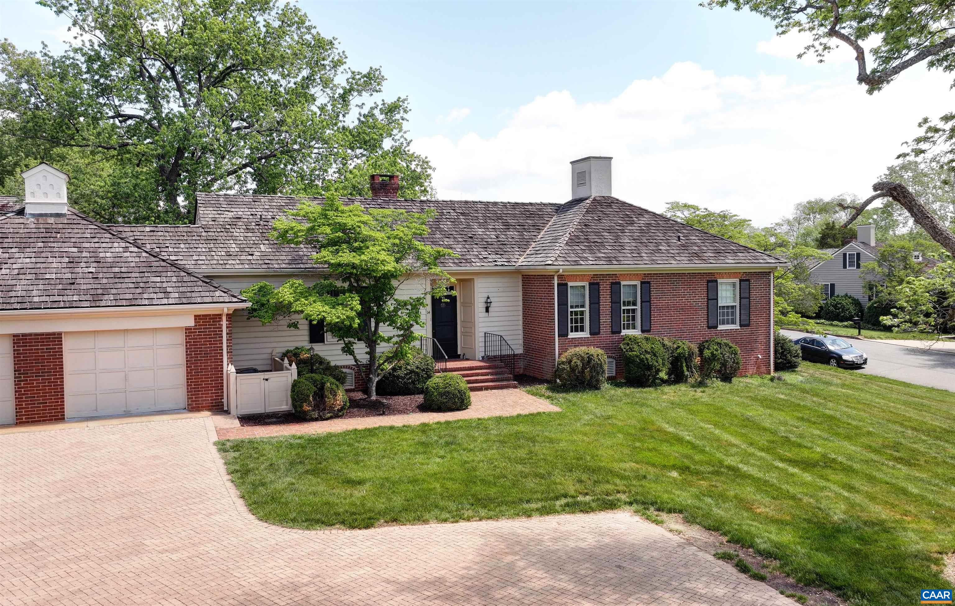 14 EDNAM VILLAGE ST, CHARLOTTESVILLE, Virginia 22903, 2 Bedrooms Bedrooms, ,2 BathroomsBathrooms,Residential,14 EDNAM VILLAGE ST,664271 MLS # 664271