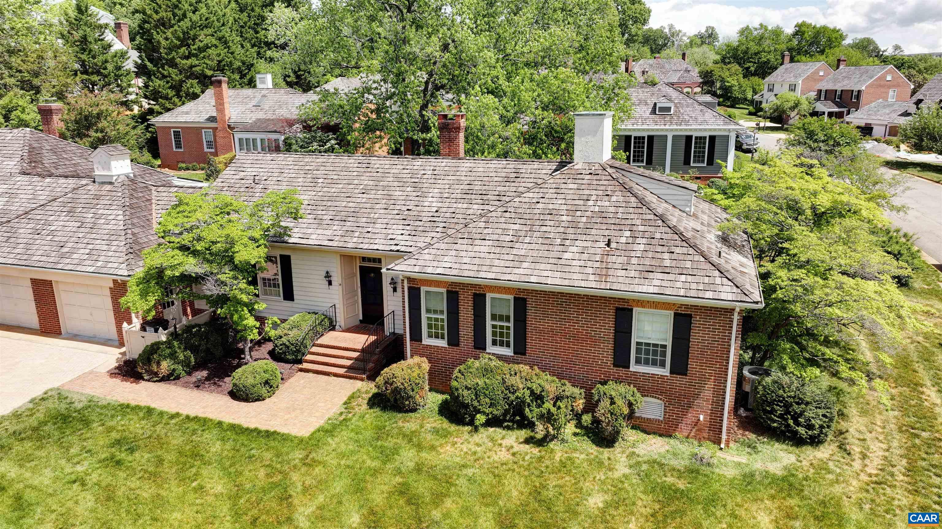 14 EDNAM VILLAGE ST, CHARLOTTESVILLE, Virginia 22903, 2 Bedrooms Bedrooms, ,2 BathroomsBathrooms,Residential,14 EDNAM VILLAGE ST,664271 MLS # 664271