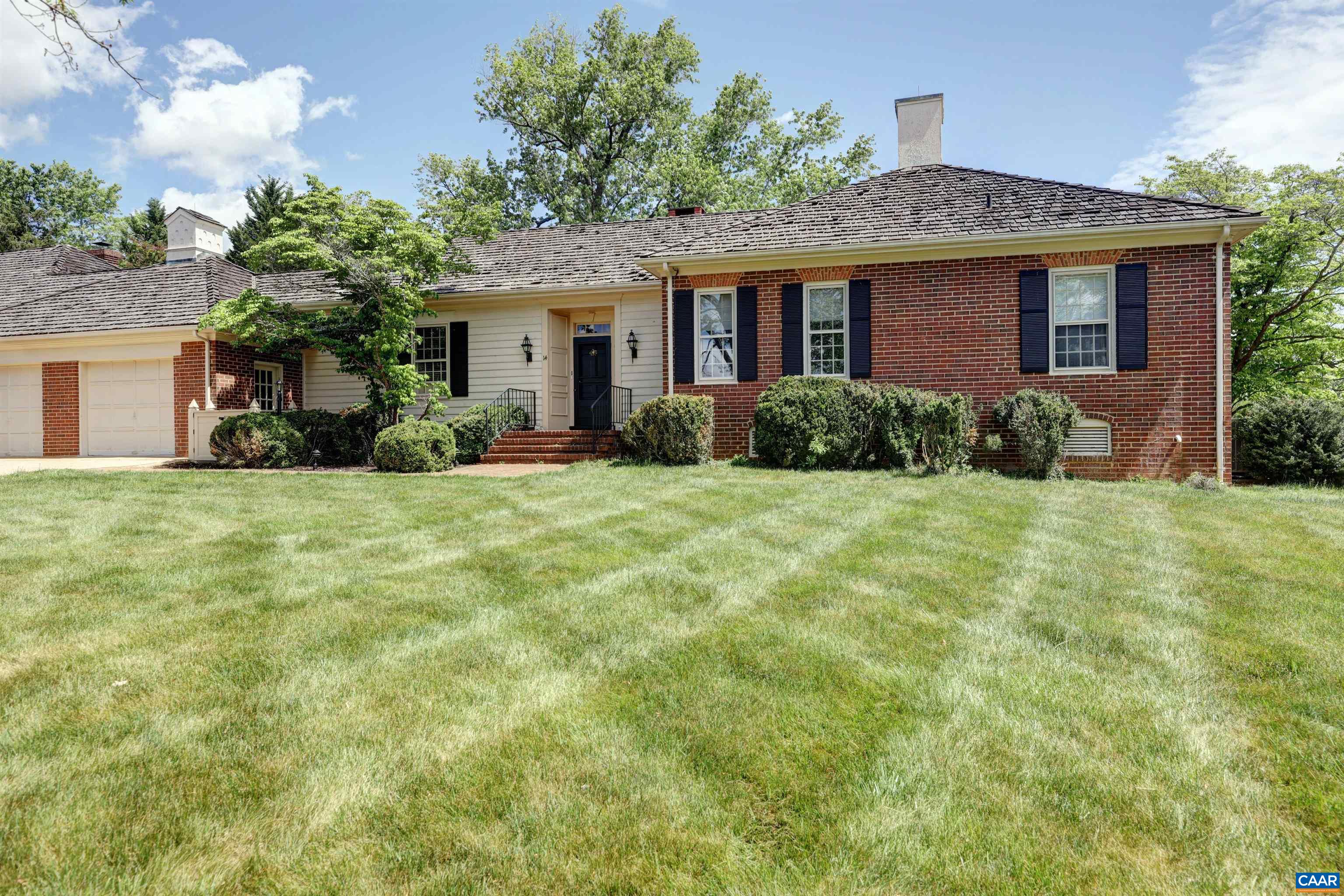 14 EDNAM VILLAGE ST, CHARLOTTESVILLE, Virginia 22903, 2 Bedrooms Bedrooms, ,2 BathroomsBathrooms,Residential,14 EDNAM VILLAGE ST,664271 MLS # 664271