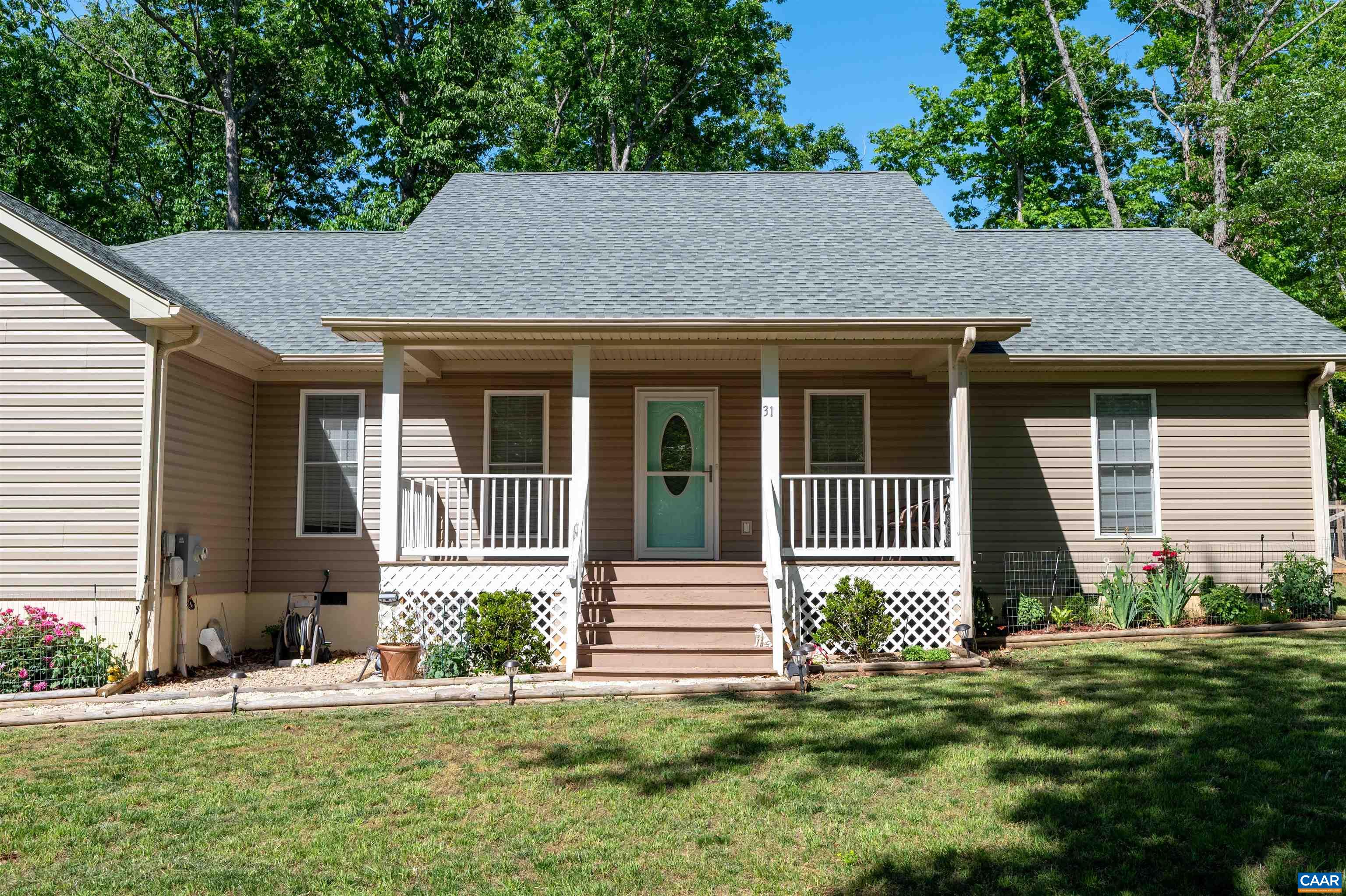31 OAK GROVE RD, PALMYRA, Virginia 22963, 3 Bedrooms Bedrooms, ,2 BathroomsBathrooms,Residential,31 OAK GROVE RD,664275 MLS # 664275