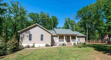 31 OAK GROVE RD, PALMYRA, Virginia 22963, 3 Bedrooms Bedrooms, ,2 BathroomsBathrooms,Residential,31 OAK GROVE RD,664275 MLS # 664275