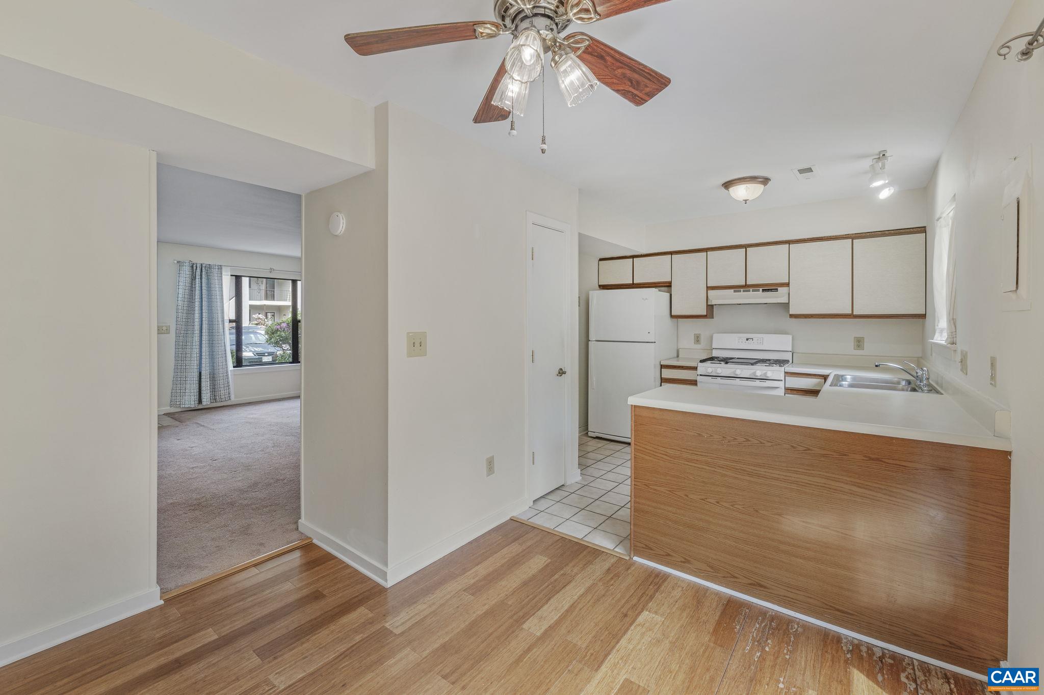 553 MILLSTONE CT, CHARLOTTESVILLE, Virginia 22901, 2 Bedrooms Bedrooms, ,1 BathroomBathrooms,Residential,553 MILLSTONE CT,664277 MLS # 664277