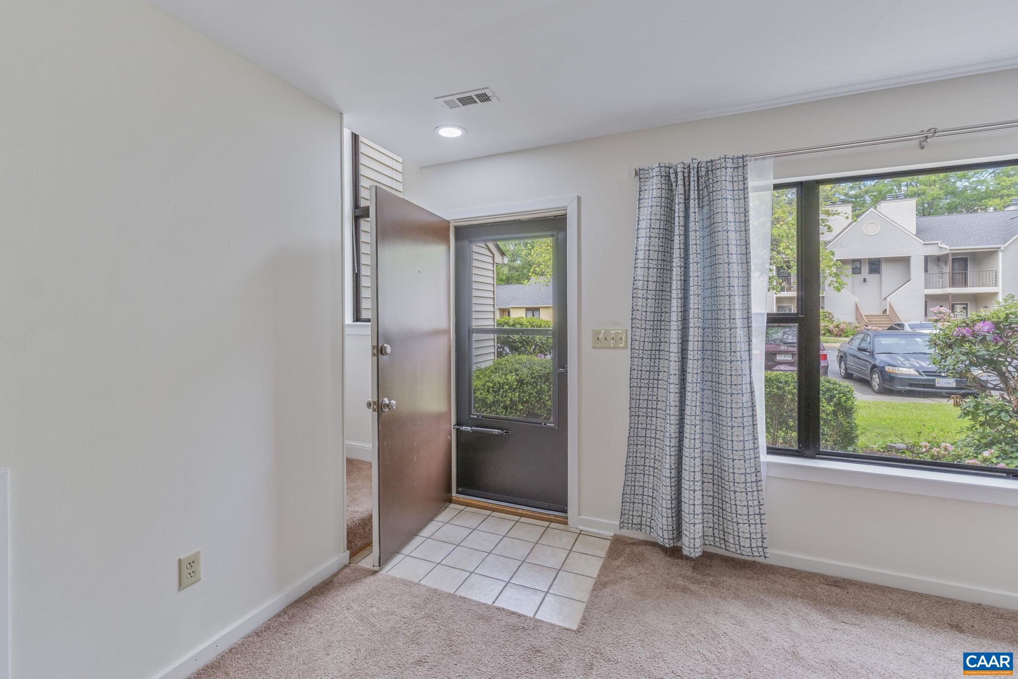 553 MILLSTONE CT, CHARLOTTESVILLE, Virginia 22901, 2 Bedrooms Bedrooms, ,1 BathroomBathrooms,Residential,553 MILLSTONE CT,664277 MLS # 664277