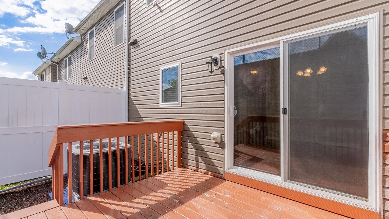 48 CEDAR POINT LN, ROCKINGHAM, Virginia 22802, 3 Bedrooms Bedrooms, ,2 BathroomsBathrooms,Residential,48 CEDAR POINT LN,664278 MLS # 664278