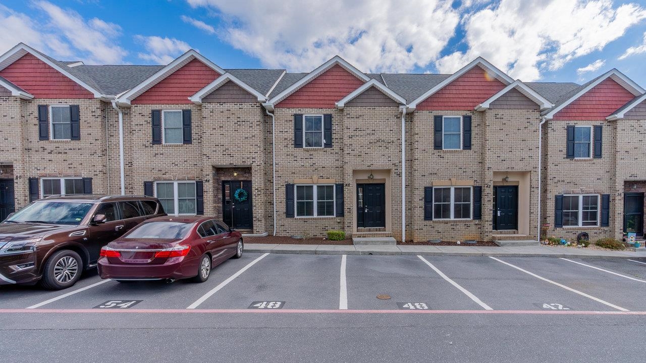 48 CEDAR POINT LN, ROCKINGHAM, Virginia 22802, 3 Bedrooms Bedrooms, ,2 BathroomsBathrooms,Residential,48 CEDAR POINT LN,664278 MLS # 664278