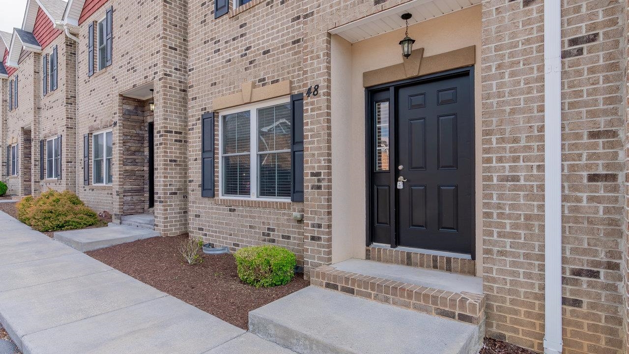 48 CEDAR POINT LN, ROCKINGHAM, Virginia 22802, 3 Bedrooms Bedrooms, ,2 BathroomsBathrooms,Residential,48 CEDAR POINT LN,664278 MLS # 664278