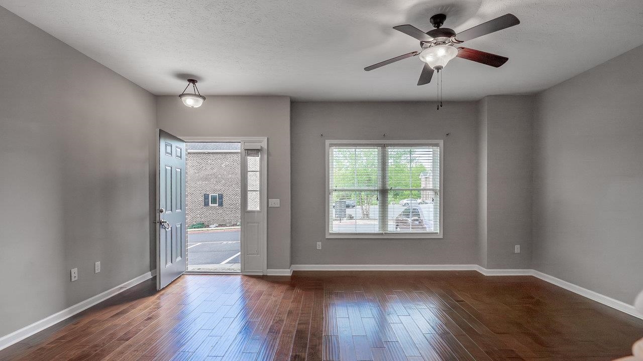 48 CEDAR POINT LN, ROCKINGHAM, Virginia 22802, 3 Bedrooms Bedrooms, ,2 BathroomsBathrooms,Residential,48 CEDAR POINT LN,664278 MLS # 664278