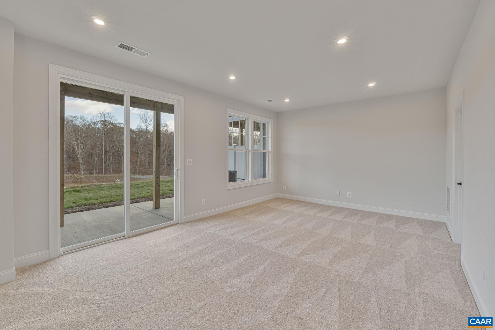5 TALEN LN, CHARLOTTESVILLE, Virginia 22911, 3 Bedrooms Bedrooms, ,2 BathroomsBathrooms,Residential,The Holly I - Elevation L - Interior Unit,5 TALEN LN,664280 MLS # 664280
