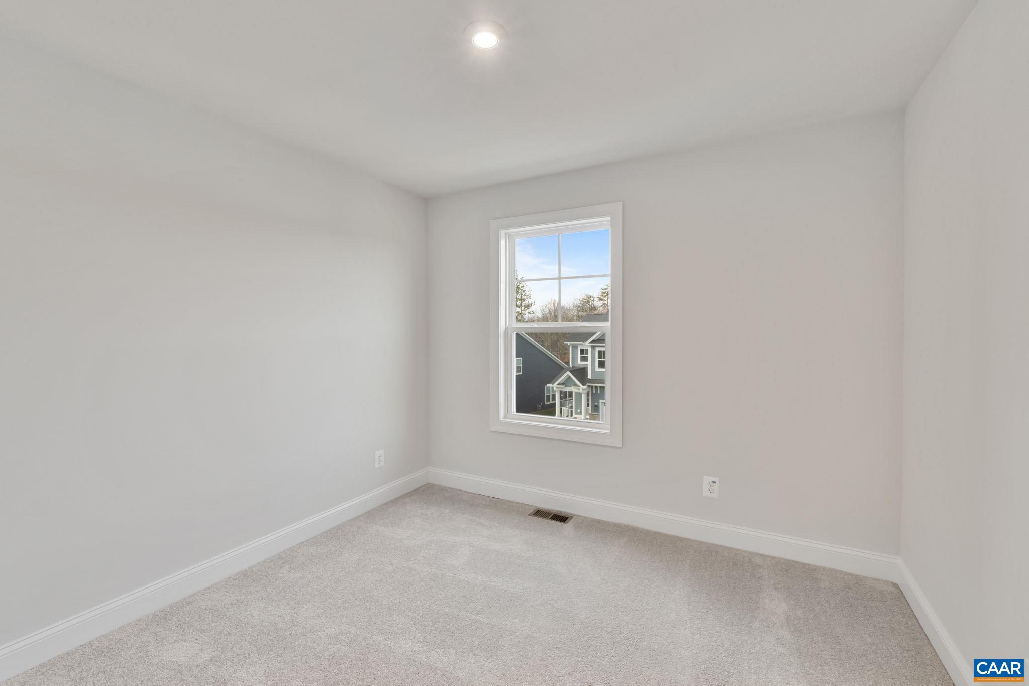 5 TALEN LN, CHARLOTTESVILLE, Virginia 22911, 3 Bedrooms Bedrooms, ,2 BathroomsBathrooms,Residential,The Holly I - Elevation L - Interior Unit,5 TALEN LN,664280 MLS # 664280