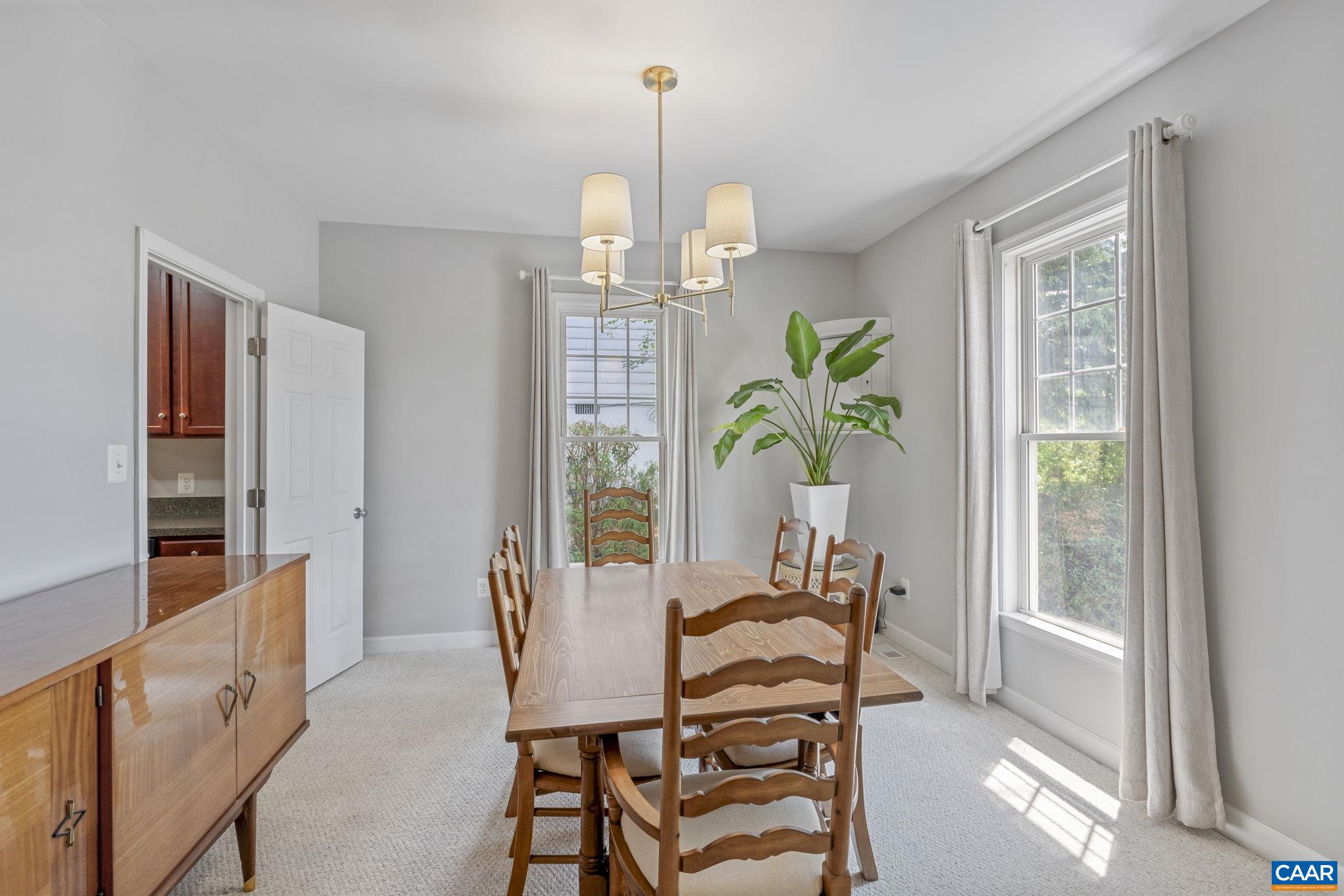 707 PALATINE AVE, CHARLOTTESVILLE, Virginia 22902, 2 Bedrooms Bedrooms, ,2 BathroomsBathrooms,Residential,Avon Terrace Townhome,707 PALATINE AVE,664281 MLS # 664281