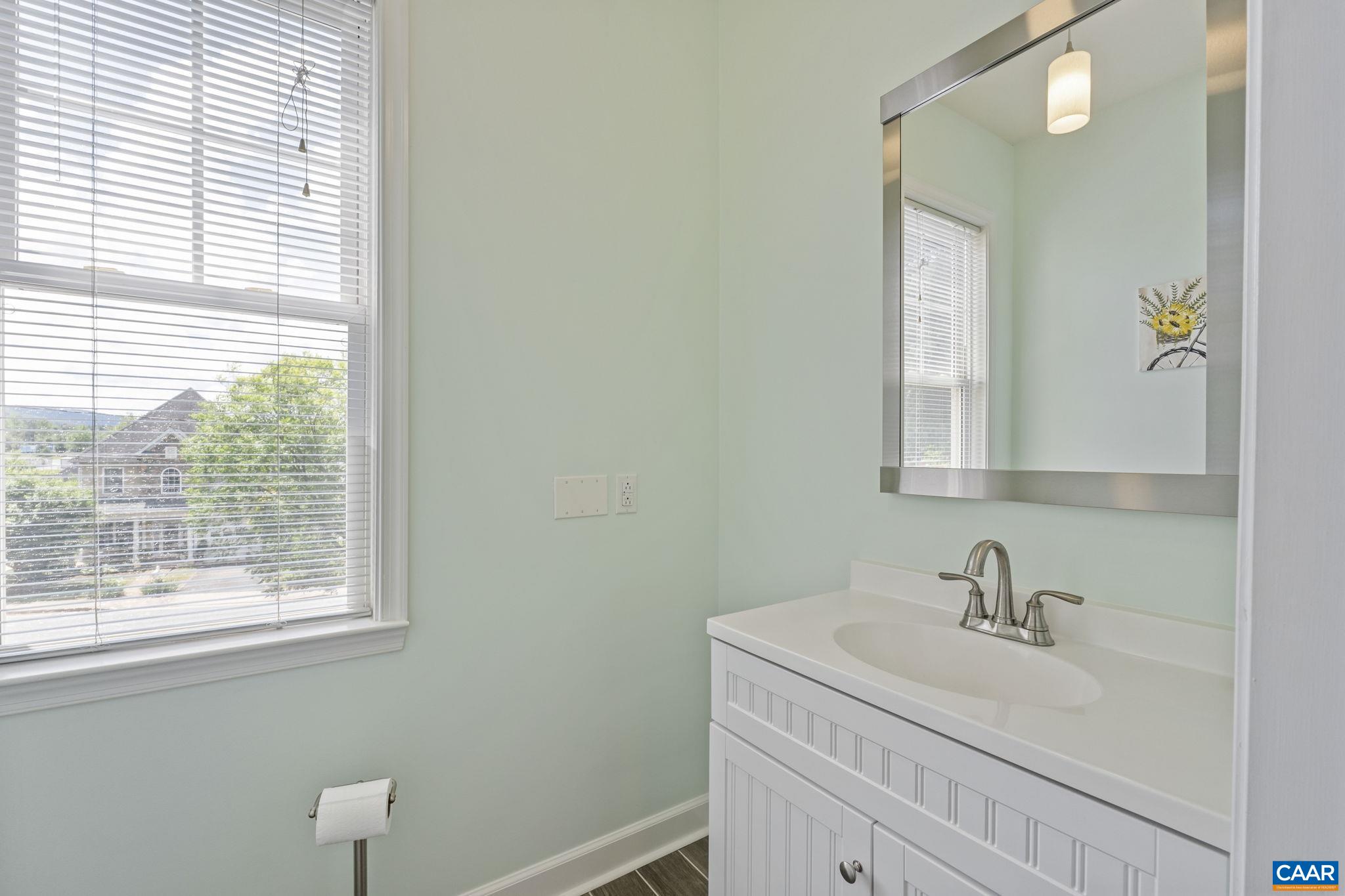 707 PALATINE AVE, CHARLOTTESVILLE, Virginia 22902, 2 Bedrooms Bedrooms, ,2 BathroomsBathrooms,Residential,Avon Terrace Townhome,707 PALATINE AVE,664281 MLS # 664281