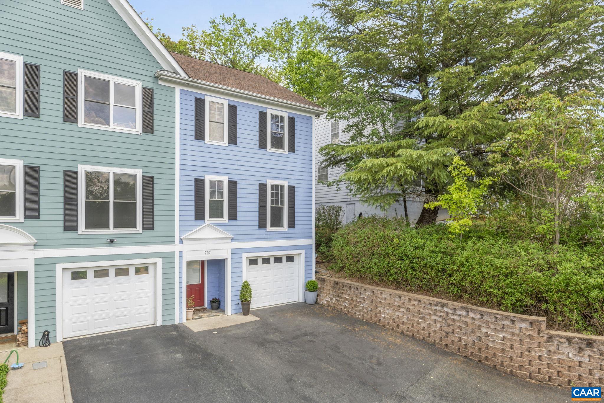 707 PALATINE AVE, CHARLOTTESVILLE, Virginia 22902, 2 Bedrooms Bedrooms, ,2 BathroomsBathrooms,Residential,Avon Terrace Townhome,707 PALATINE AVE,664281 MLS # 664281