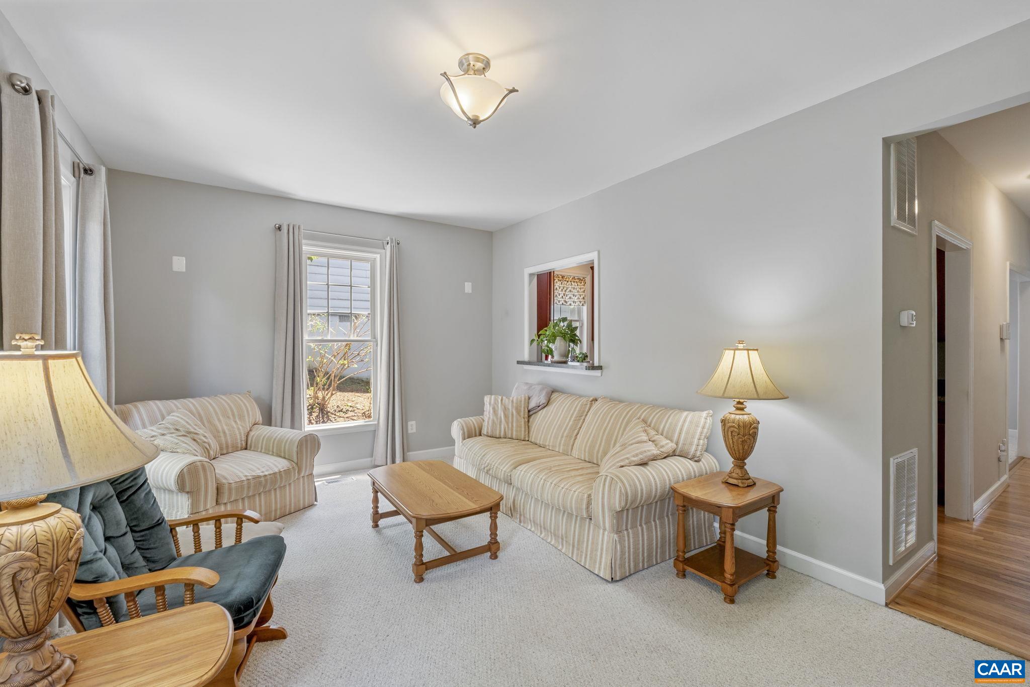 707 PALATINE AVE, CHARLOTTESVILLE, Virginia 22902, 2 Bedrooms Bedrooms, ,2 BathroomsBathrooms,Residential,Avon Terrace Townhome,707 PALATINE AVE,664281 MLS # 664281