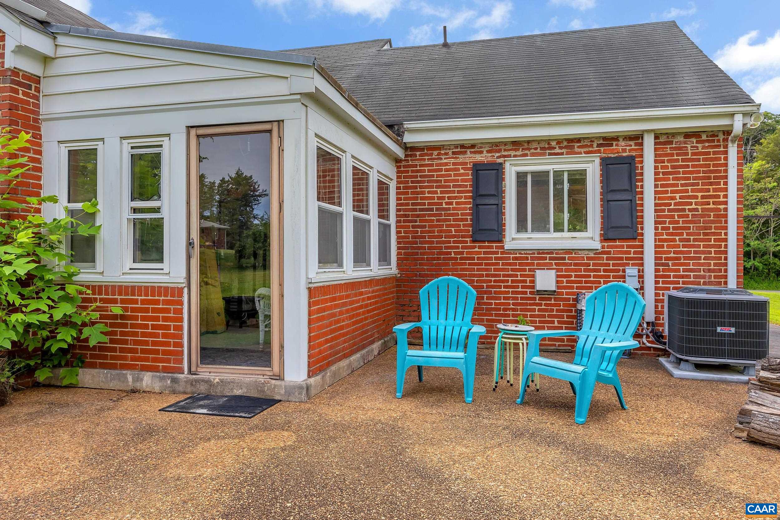 2876 W RIVER RD, GOOCHLAND, Virginia 23063, 2 Bedrooms Bedrooms, ,1 BathroomBathrooms,Residential,2876 W RIVER RD,664282 MLS # 664282