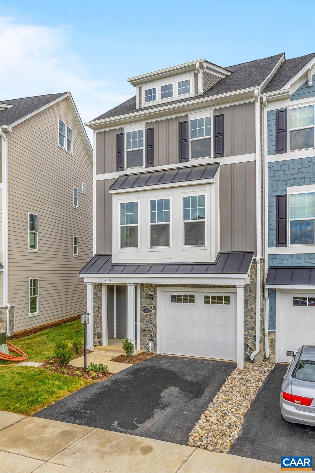 7 TALEN LN, CHARLOTTESVILLE, Virginia 22911, 3 Bedrooms Bedrooms, ,2 BathroomsBathrooms,Residential,The Holly I - Elevation H - End Unit,7 TALEN LN,664283 MLS # 664283