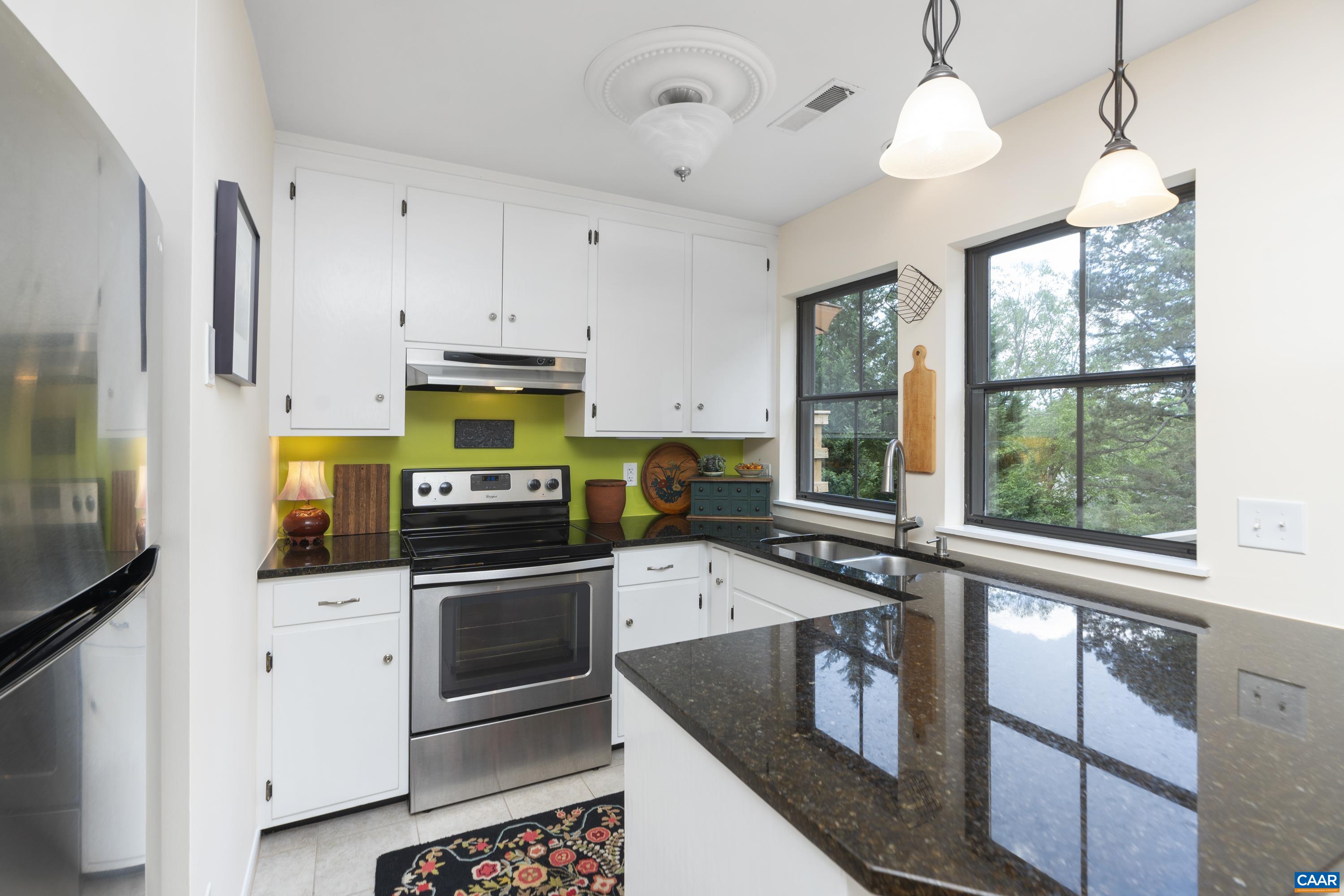 756 EXTON CT, CHARLOTTESVILLE, Virginia 22901, 2 Bedrooms Bedrooms, ,1 BathroomBathrooms,Residential,756 EXTON CT,664284 MLS # 664284
