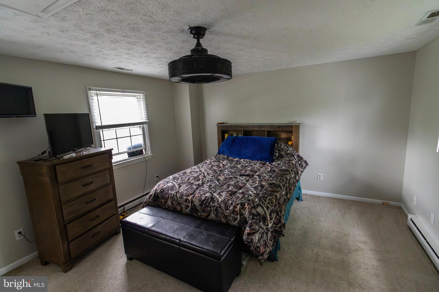 7979 MAIN ST, MIDDLETOWN, Virginia 22645, 2 Bedrooms Bedrooms, ,2 BathroomsBathrooms,Residential,For sale,7979 MAIN ST,VAFV2033552 MLS # VAFV2033552