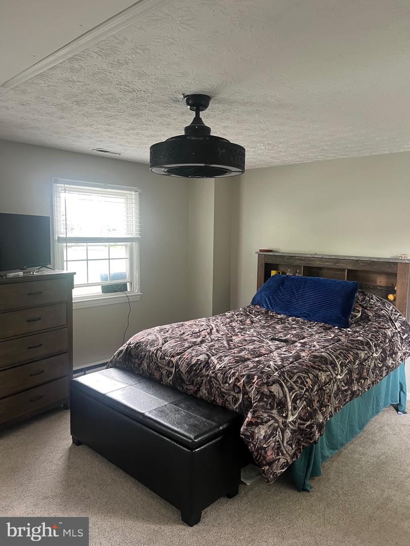 7979 MAIN ST, MIDDLETOWN, Virginia 22645, 2 Bedrooms Bedrooms, ,2 BathroomsBathrooms,Residential,For sale,7979 MAIN ST,VAFV2033552 MLS # VAFV2033552