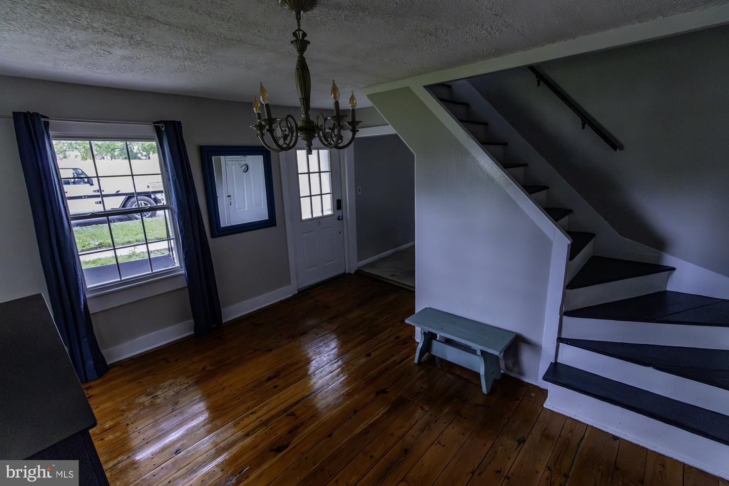 7979 MAIN ST, MIDDLETOWN, Virginia 22645, 2 Bedrooms Bedrooms, ,2 BathroomsBathrooms,Residential,For sale,7979 MAIN ST,VAFV2033552 MLS # VAFV2033552
