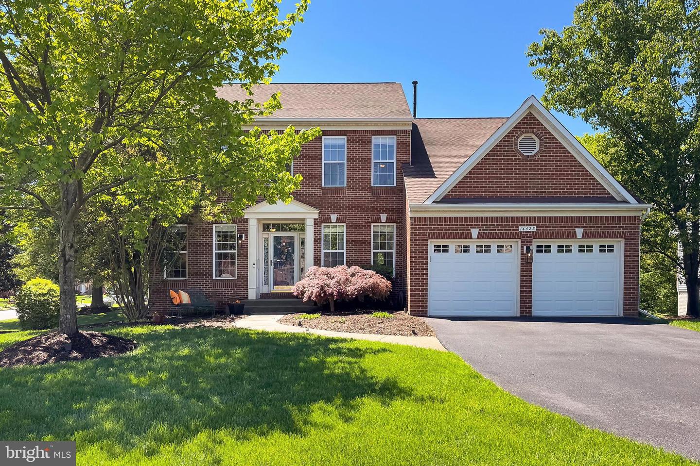 14423 PICKET OAKS RD, CENTREVILLE, Virginia 20121, 4 Bedrooms Bedrooms, ,3 BathroomsBathrooms,Residential,For sale,14423 PICKET OAKS RD,VAFX2235590 MLS # VAFX2235590