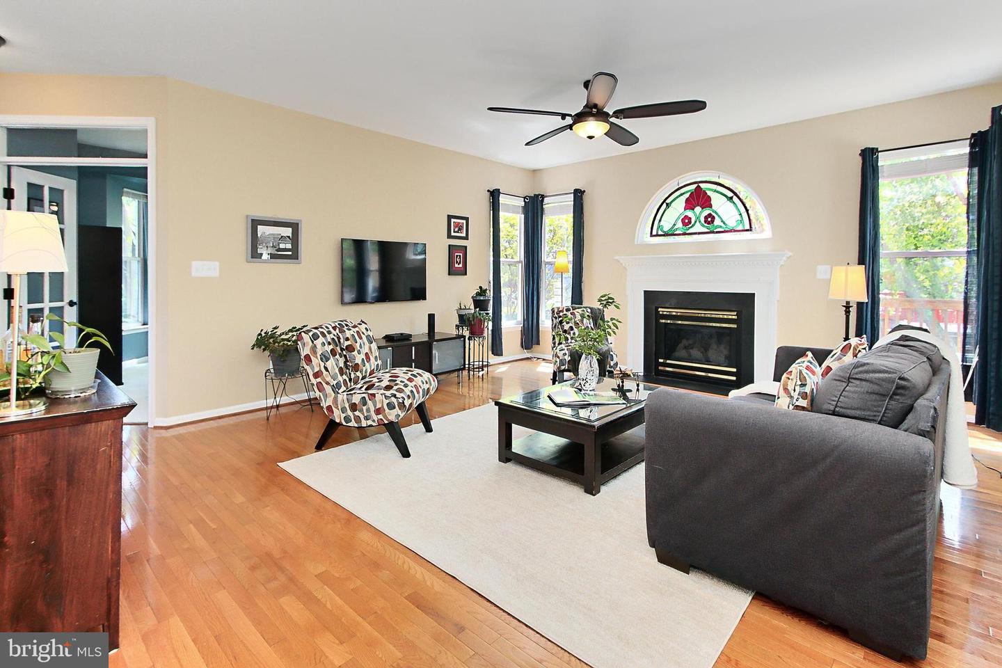 14423 PICKET OAKS RD, CENTREVILLE, Virginia 20121, 4 Bedrooms Bedrooms, ,3 BathroomsBathrooms,Residential,For sale,14423 PICKET OAKS RD,VAFX2235590 MLS # VAFX2235590