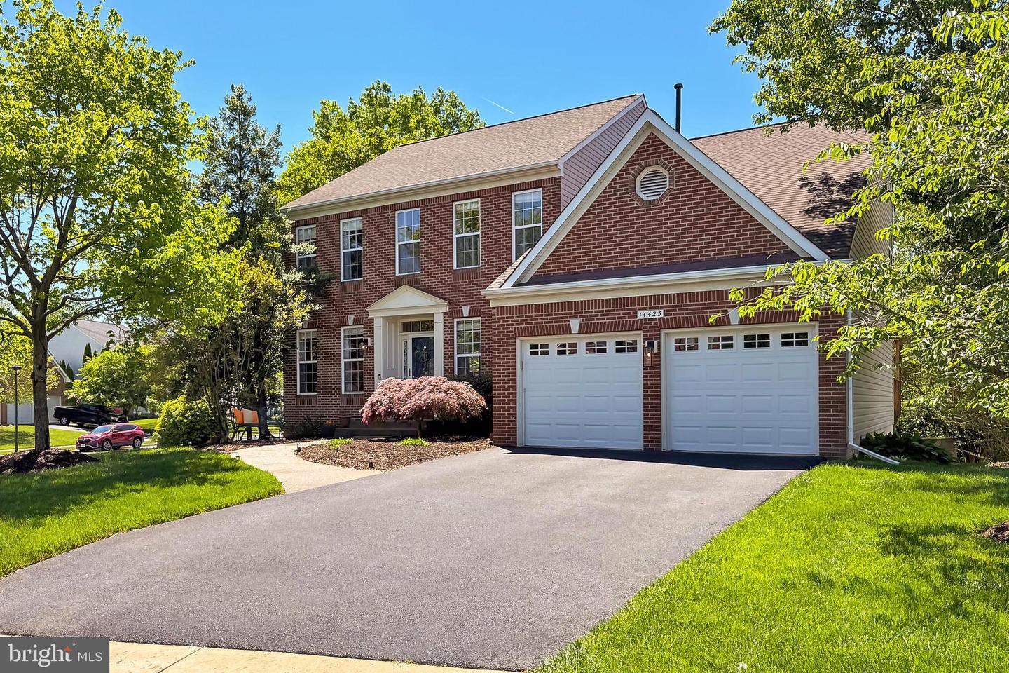 14423 PICKET OAKS RD, CENTREVILLE, Virginia 20121, 4 Bedrooms Bedrooms, ,3 BathroomsBathrooms,Residential,For sale,14423 PICKET OAKS RD,VAFX2235590 MLS # VAFX2235590