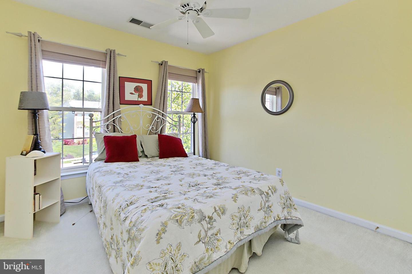 14423 PICKET OAKS RD, CENTREVILLE, Virginia 20121, 4 Bedrooms Bedrooms, ,3 BathroomsBathrooms,Residential,For sale,14423 PICKET OAKS RD,VAFX2235590 MLS # VAFX2235590