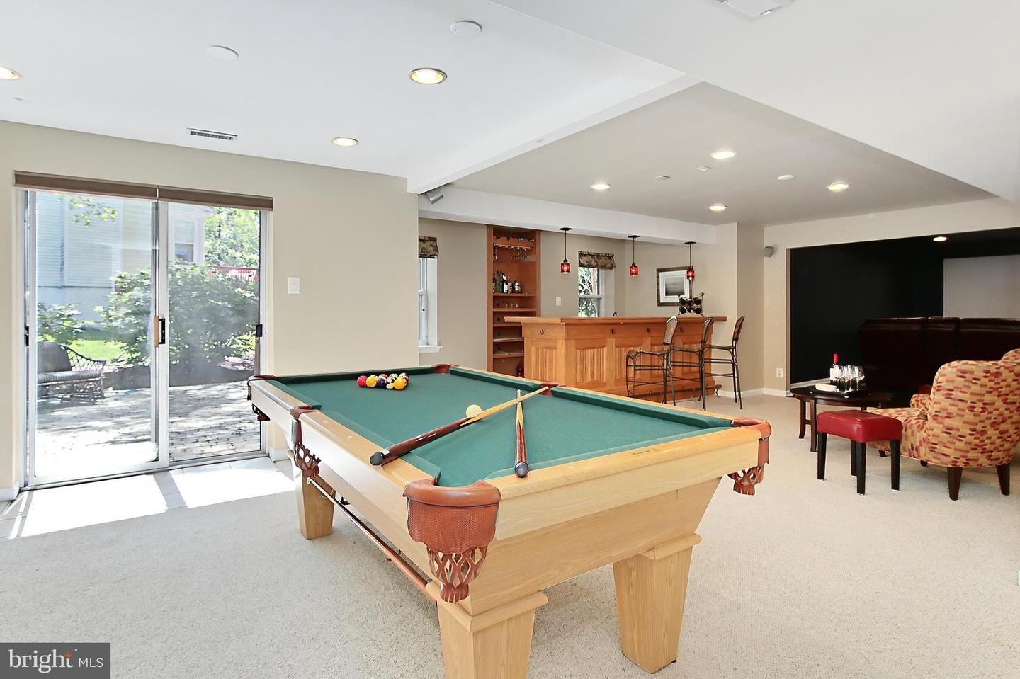 14423 PICKET OAKS RD, CENTREVILLE, Virginia 20121, 4 Bedrooms Bedrooms, ,3 BathroomsBathrooms,Residential,For sale,14423 PICKET OAKS RD,VAFX2235590 MLS # VAFX2235590