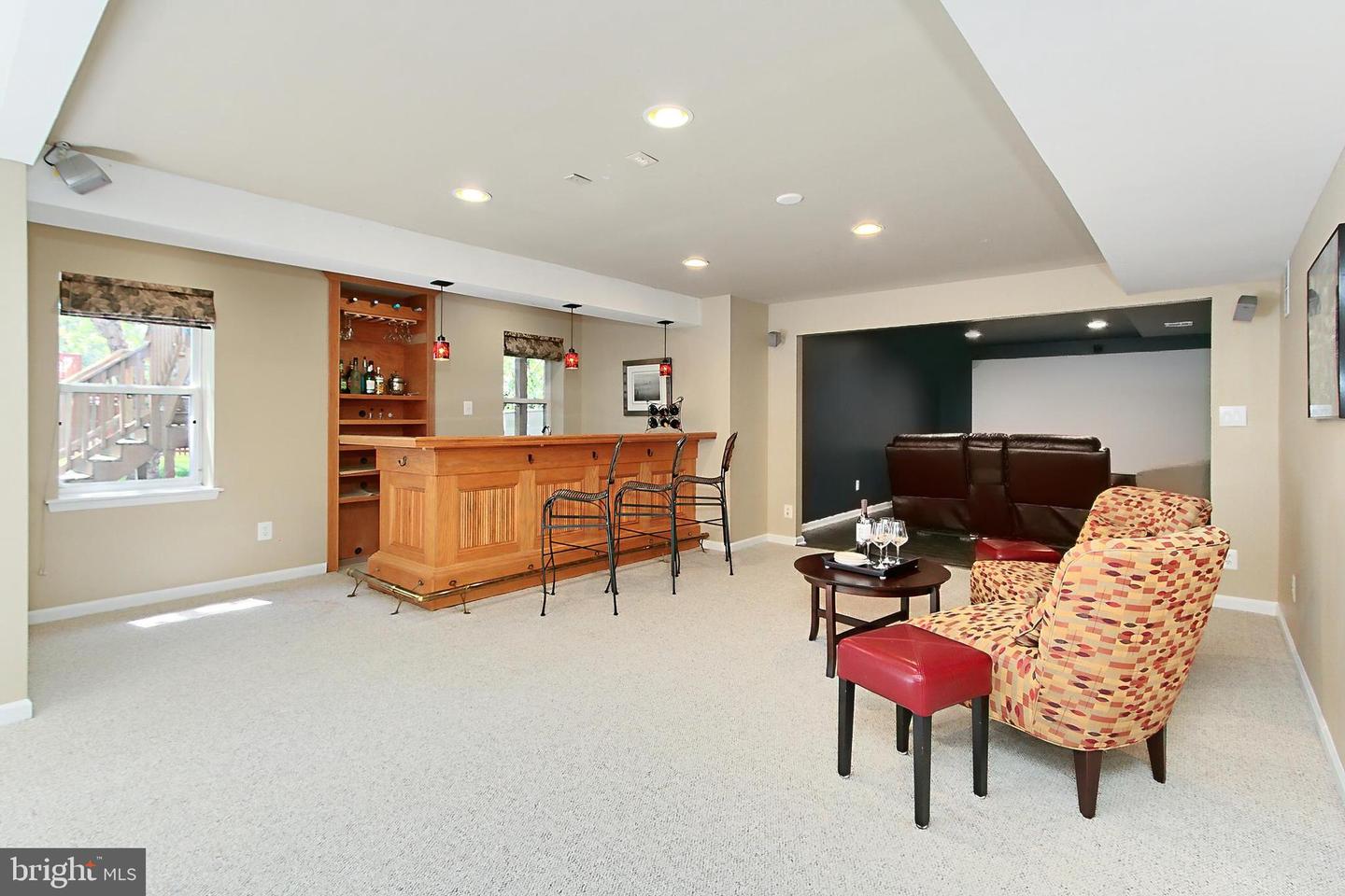 14423 PICKET OAKS RD, CENTREVILLE, Virginia 20121, 4 Bedrooms Bedrooms, ,3 BathroomsBathrooms,Residential,For sale,14423 PICKET OAKS RD,VAFX2235590 MLS # VAFX2235590