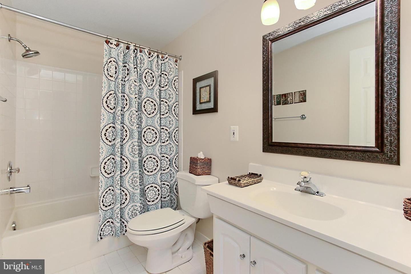 14423 PICKET OAKS RD, CENTREVILLE, Virginia 20121, 4 Bedrooms Bedrooms, ,3 BathroomsBathrooms,Residential,For sale,14423 PICKET OAKS RD,VAFX2235590 MLS # VAFX2235590