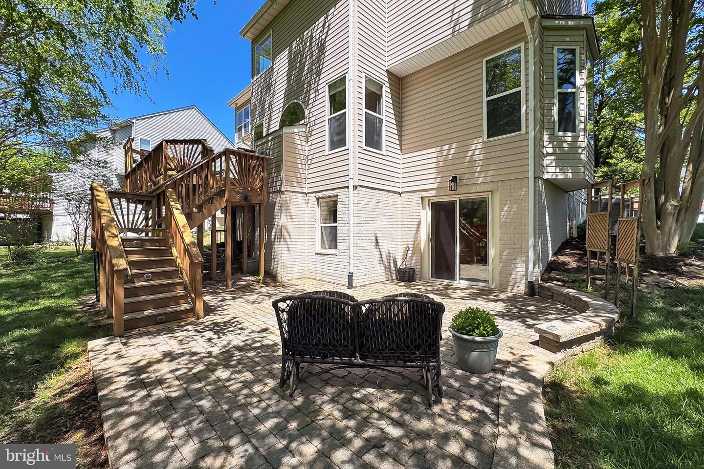 14423 PICKET OAKS RD, CENTREVILLE, Virginia 20121, 4 Bedrooms Bedrooms, ,3 BathroomsBathrooms,Residential,For sale,14423 PICKET OAKS RD,VAFX2235590 MLS # VAFX2235590
