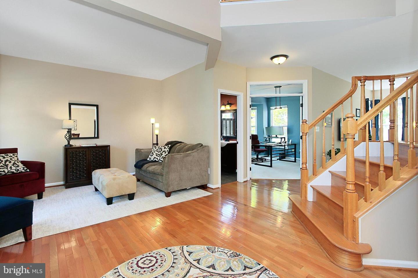 14423 PICKET OAKS RD, CENTREVILLE, Virginia 20121, 4 Bedrooms Bedrooms, ,3 BathroomsBathrooms,Residential,For sale,14423 PICKET OAKS RD,VAFX2235590 MLS # VAFX2235590