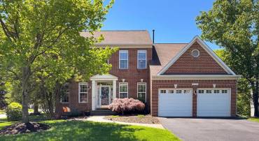 14423 PICKET OAKS RD, CENTREVILLE, Virginia 20121, 4 Bedrooms Bedrooms, ,3 BathroomsBathrooms,Residential,For sale,14423 PICKET OAKS RD,VAFX2235590 MLS # VAFX2235590