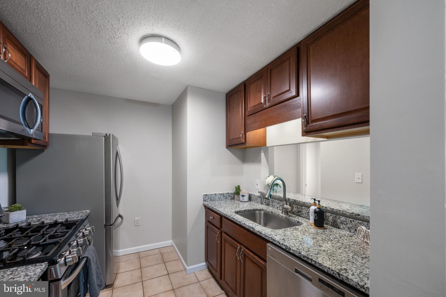 20985 TIMBER RIDGE TER #303, ASHBURN, Virginia 20147, 2 Bedrooms Bedrooms, 7 Rooms Rooms,2 BathroomsBathrooms,Residential,For sale,20985 TIMBER RIDGE TER #303,VALO2094476 MLS # VALO2094476