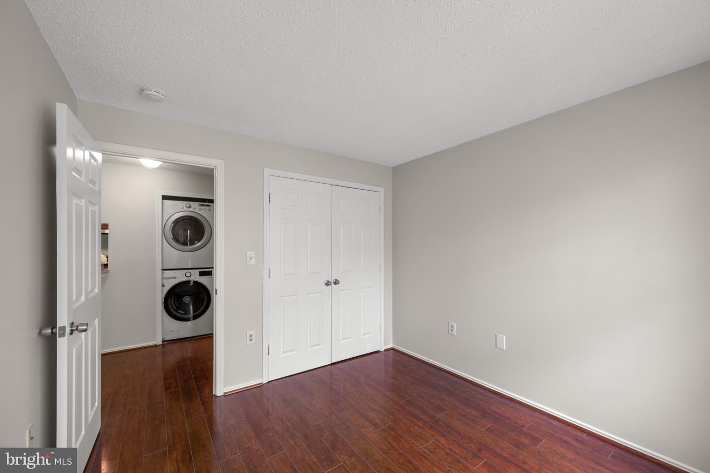 20985 TIMBER RIDGE TER #303, ASHBURN, Virginia 20147, 2 Bedrooms Bedrooms, 7 Rooms Rooms,2 BathroomsBathrooms,Residential,For sale,20985 TIMBER RIDGE TER #303,VALO2094476 MLS # VALO2094476