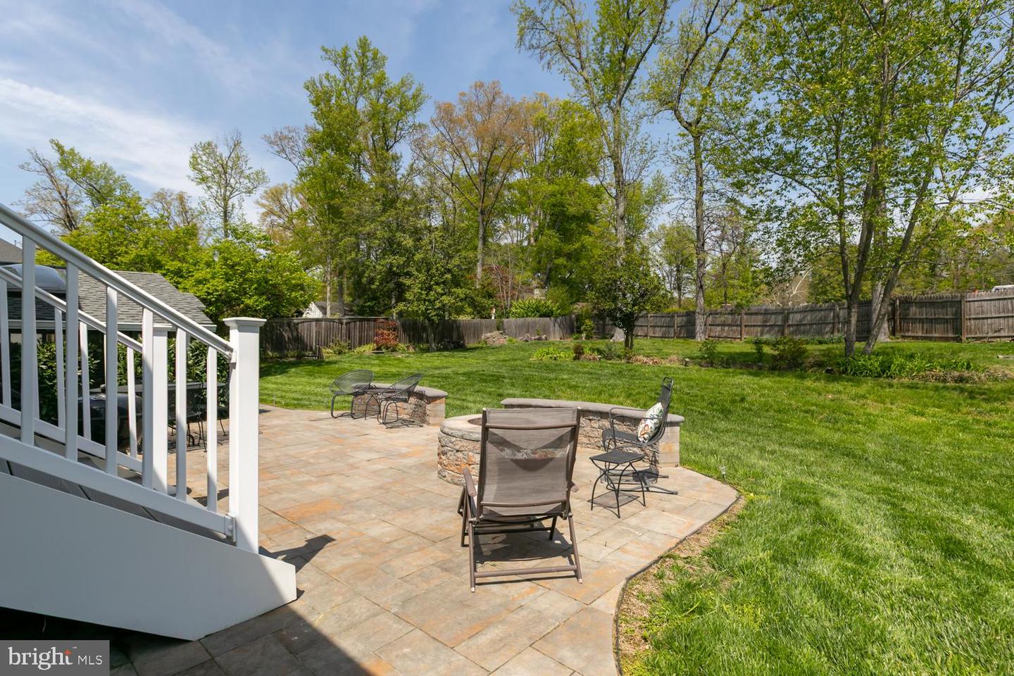 9417 CORAL LN, ALEXANDRIA, Virginia 22309, 4 Bedrooms Bedrooms, ,3 BathroomsBathrooms,Residential,For sale,9417 CORAL LN,VAFX2235776 MLS # VAFX2235776