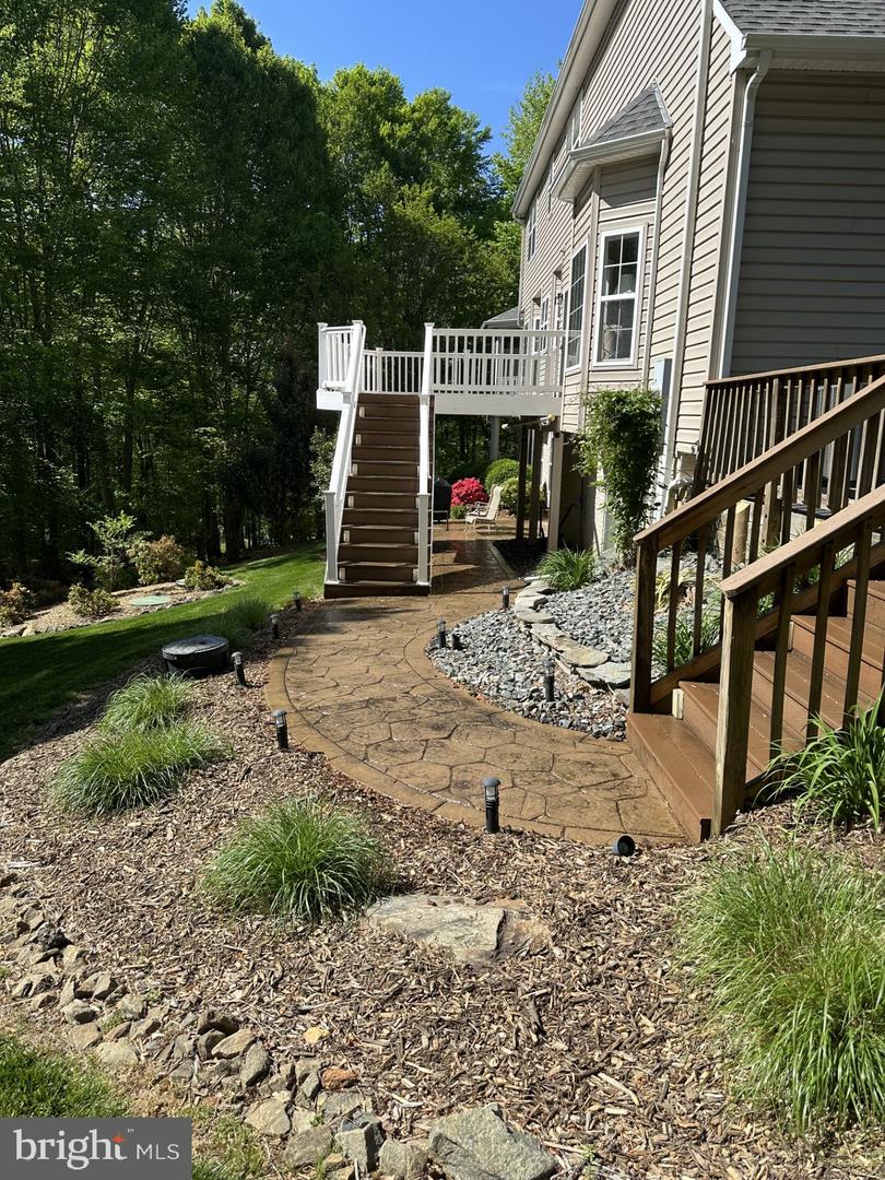 58 BROOKESMILL LN, STAFFORD, Virginia 22554, 5 Bedrooms Bedrooms, 10 Rooms Rooms,4 BathroomsBathrooms,Residential,For sale,58 BROOKESMILL LN,VAST2038078 MLS # VAST2038078