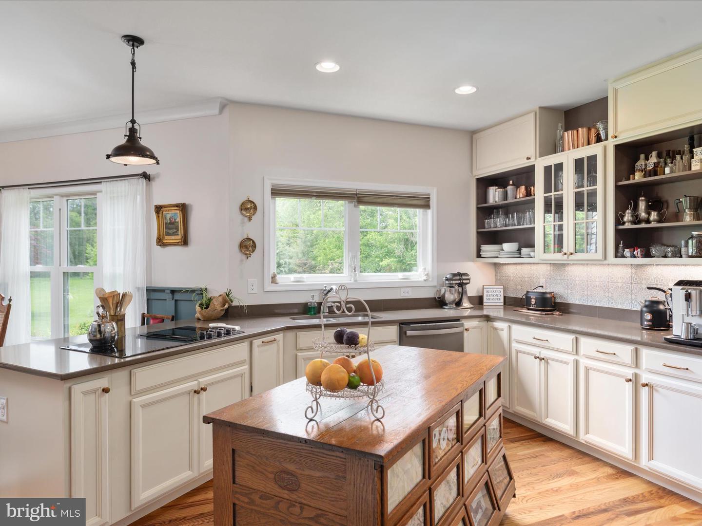 78 BURCH LN, BOYCE, Virginia 22620, 3 Bedrooms Bedrooms, ,3 BathroomsBathrooms,Residential,For sale,78 BURCH LN,VACL2003630 MLS # VACL2003630