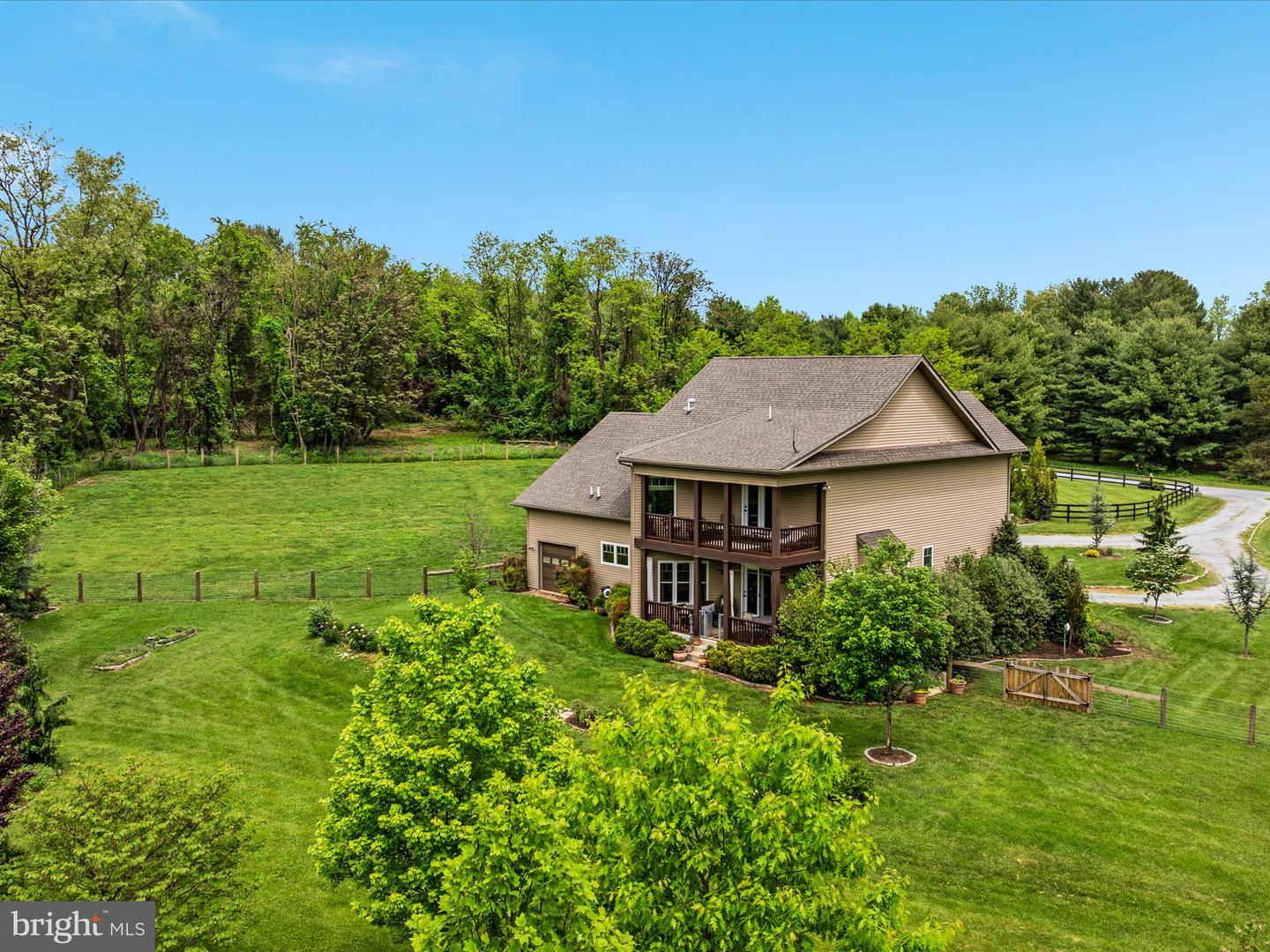 78 BURCH LN, BOYCE, Virginia 22620, 3 Bedrooms Bedrooms, ,3 BathroomsBathrooms,Residential,For sale,78 BURCH LN,VACL2003630 MLS # VACL2003630