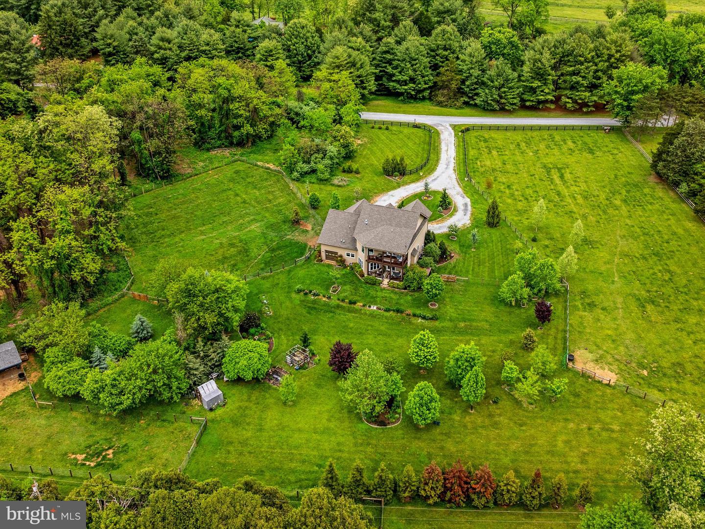 78 BURCH LN, BOYCE, Virginia 22620, 3 Bedrooms Bedrooms, ,3 BathroomsBathrooms,Residential,For sale,78 BURCH LN,VACL2003630 MLS # VACL2003630