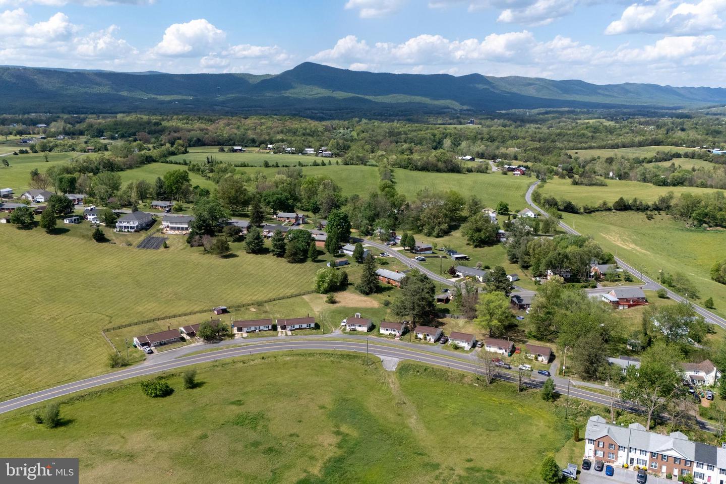 4 COTTAGE DR, LURAY, Virginia 22835, ,Land,For sale,4 COTTAGE DR,VAPA2004876 MLS # VAPA2004876