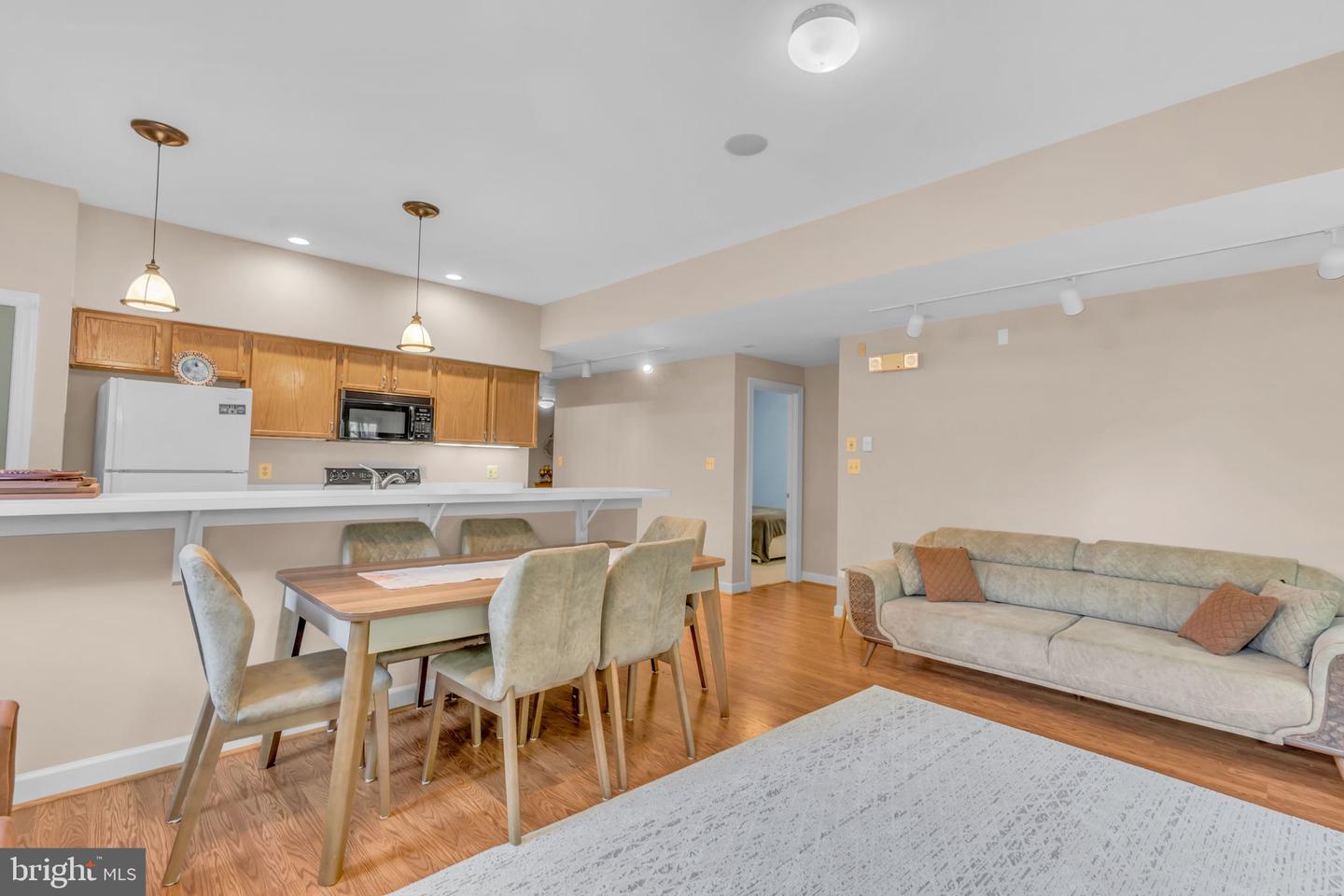 17000 THOUSAND OAKS DR, HAYMARKET, Virginia 20169, 6 Bedrooms Bedrooms, ,6 BathroomsBathrooms,Residential,For sale,17000 THOUSAND OAKS DR,VAPW2093164 MLS # VAPW2093164