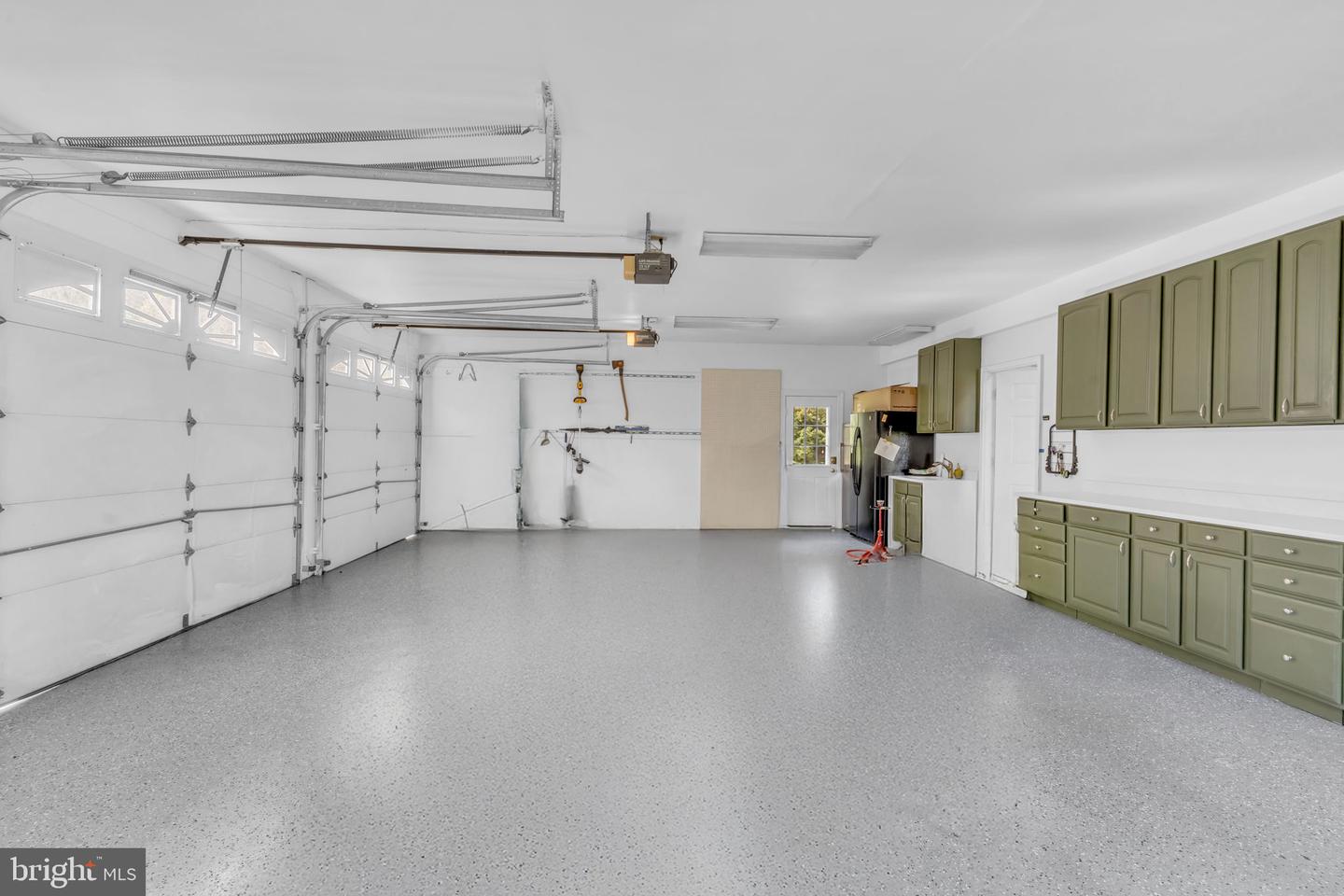 17000 THOUSAND OAKS DR, HAYMARKET, Virginia 20169, 6 Bedrooms Bedrooms, ,6 BathroomsBathrooms,Residential,For sale,17000 THOUSAND OAKS DR,VAPW2093164 MLS # VAPW2093164
