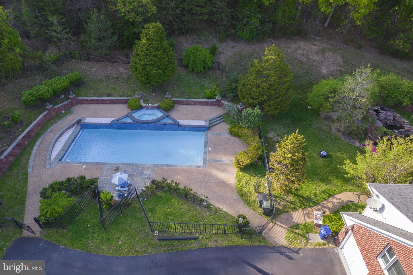 17000 THOUSAND OAKS DR, HAYMARKET, Virginia 20169, 6 Bedrooms Bedrooms, ,6 BathroomsBathrooms,Residential,For sale,17000 THOUSAND OAKS DR,VAPW2093164 MLS # VAPW2093164