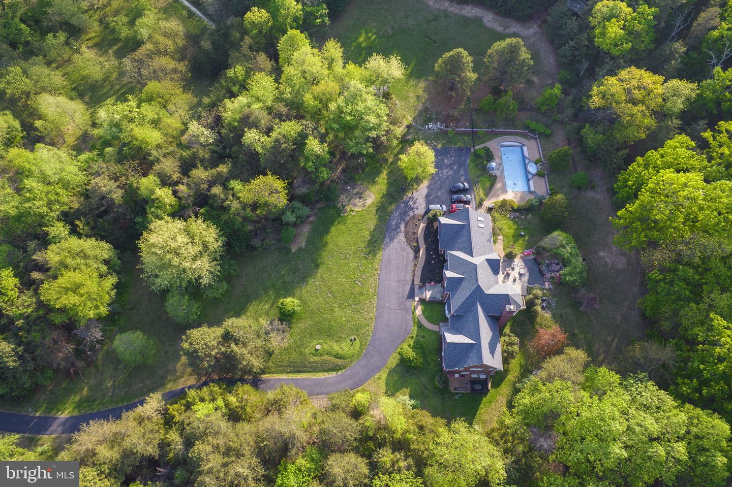 17000 THOUSAND OAKS DR, HAYMARKET, Virginia 20169, 6 Bedrooms Bedrooms, ,6 BathroomsBathrooms,Residential,For sale,17000 THOUSAND OAKS DR,VAPW2093164 MLS # VAPW2093164