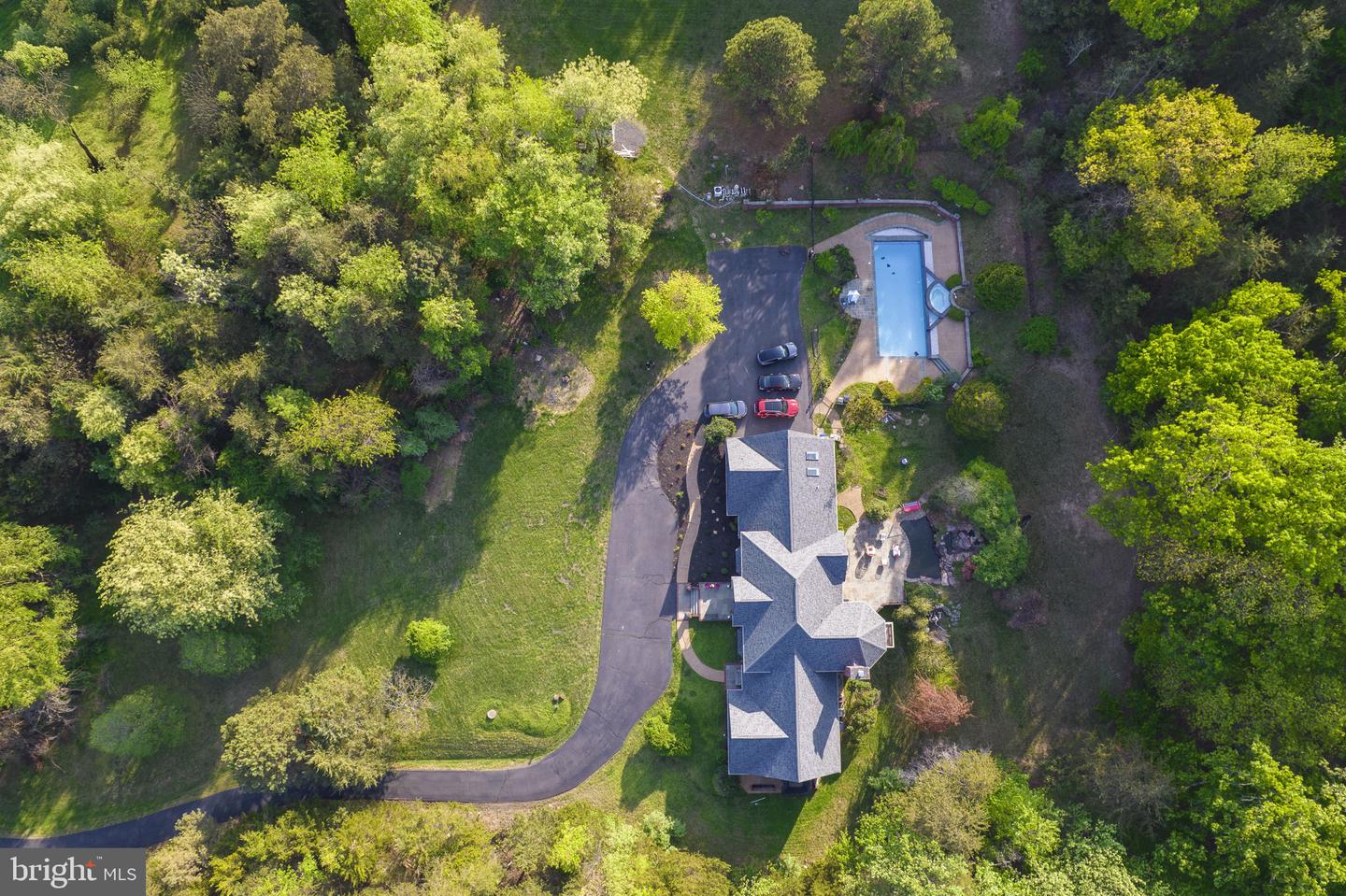 17000 THOUSAND OAKS DR, HAYMARKET, Virginia 20169, 6 Bedrooms Bedrooms, ,6 BathroomsBathrooms,Residential,For sale,17000 THOUSAND OAKS DR,VAPW2093164 MLS # VAPW2093164