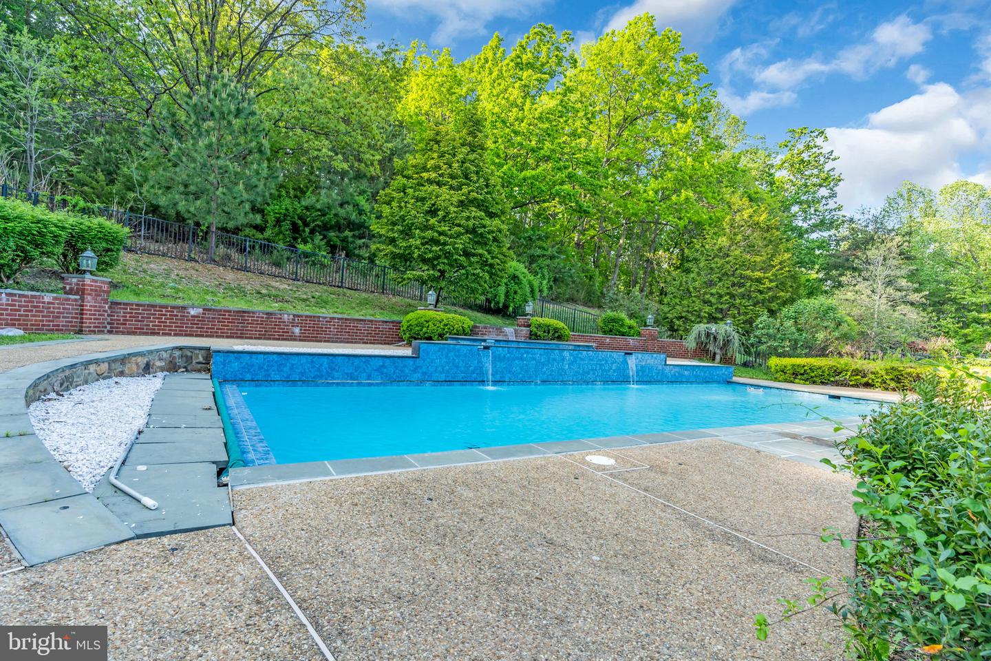 17000 THOUSAND OAKS DR, HAYMARKET, Virginia 20169, 6 Bedrooms Bedrooms, ,6 BathroomsBathrooms,Residential,For sale,17000 THOUSAND OAKS DR,VAPW2093164 MLS # VAPW2093164