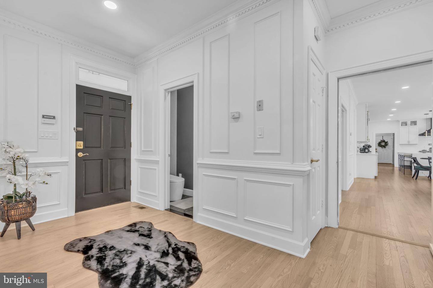 17000 THOUSAND OAKS DR, HAYMARKET, Virginia 20169, 6 Bedrooms Bedrooms, ,6 BathroomsBathrooms,Residential,For sale,17000 THOUSAND OAKS DR,VAPW2093164 MLS # VAPW2093164
